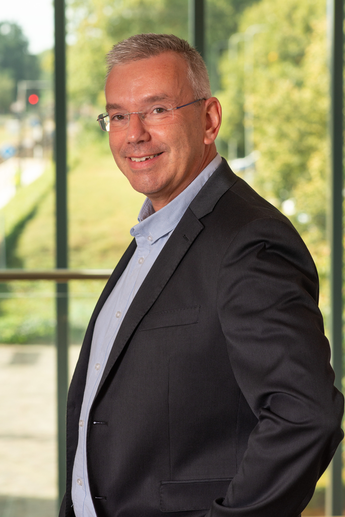 Peter Broekmans Resize